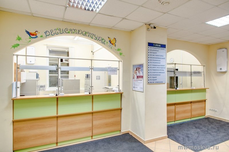 СМ-Клиника, сеть клиник для взрослых и детей, Приорова, 36