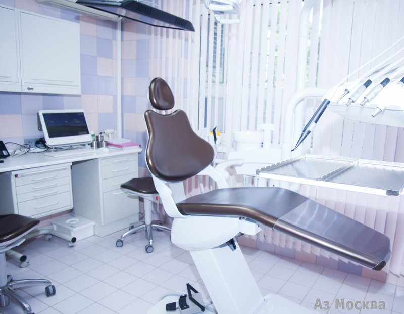 Полидент, стоматологическая клиника, улица Гришина, 2 к1, 1 этаж