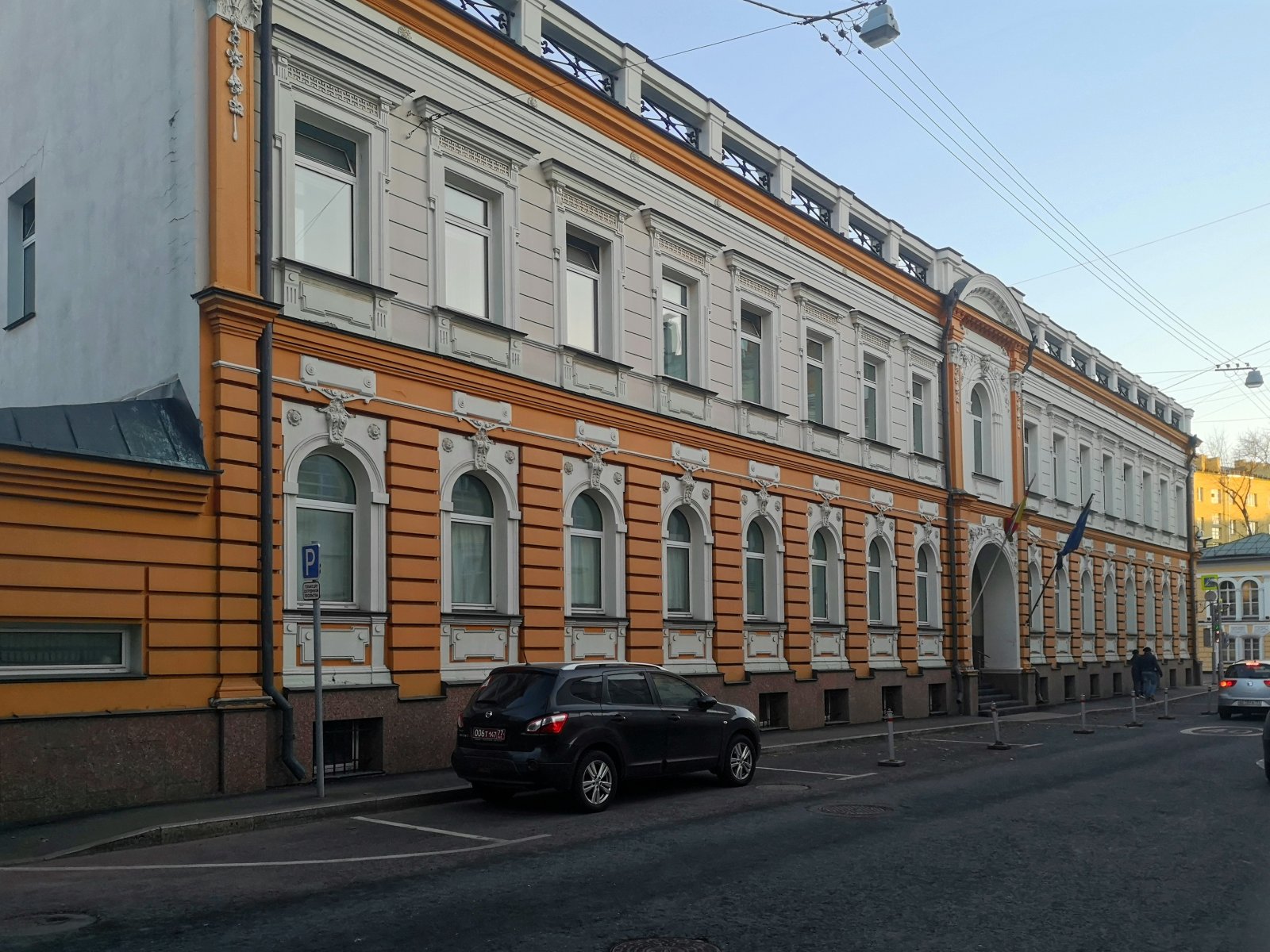 Посольство Испании в г. Москве, отдел, улица Большая Никитская, 50 ст1, 1 этаж