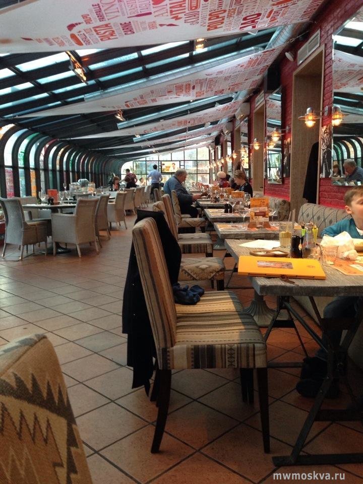 IL Патио, сеть семейных итальянских ресторанов, Ломоносовский проспект, 10 (1 этаж)