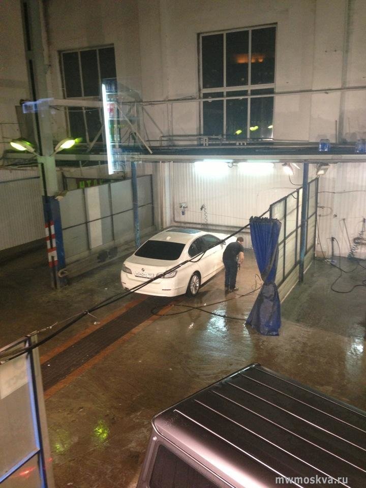 Автомобильный SPA-центр, автомойка, Кутузовский проспект, 12 ст1 (1 этаж) Автомобильный SPA-центр, автомойка, Кутузовский проспект, 12 ст1 (1 этаж)