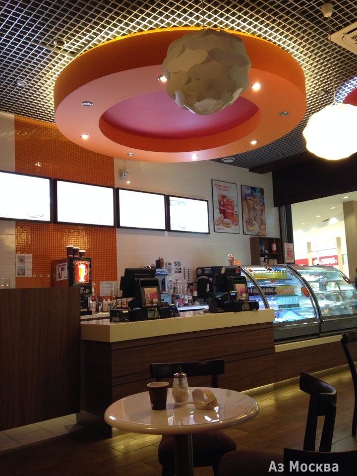 Dunkin`Donuts, сеть кофеен, Пятницкое шоссе 7 км, вл2 (1 этаж)