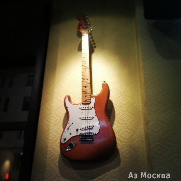 Hard Rock Cafe, Арбат, 44 ст1 (1-3 этаж)