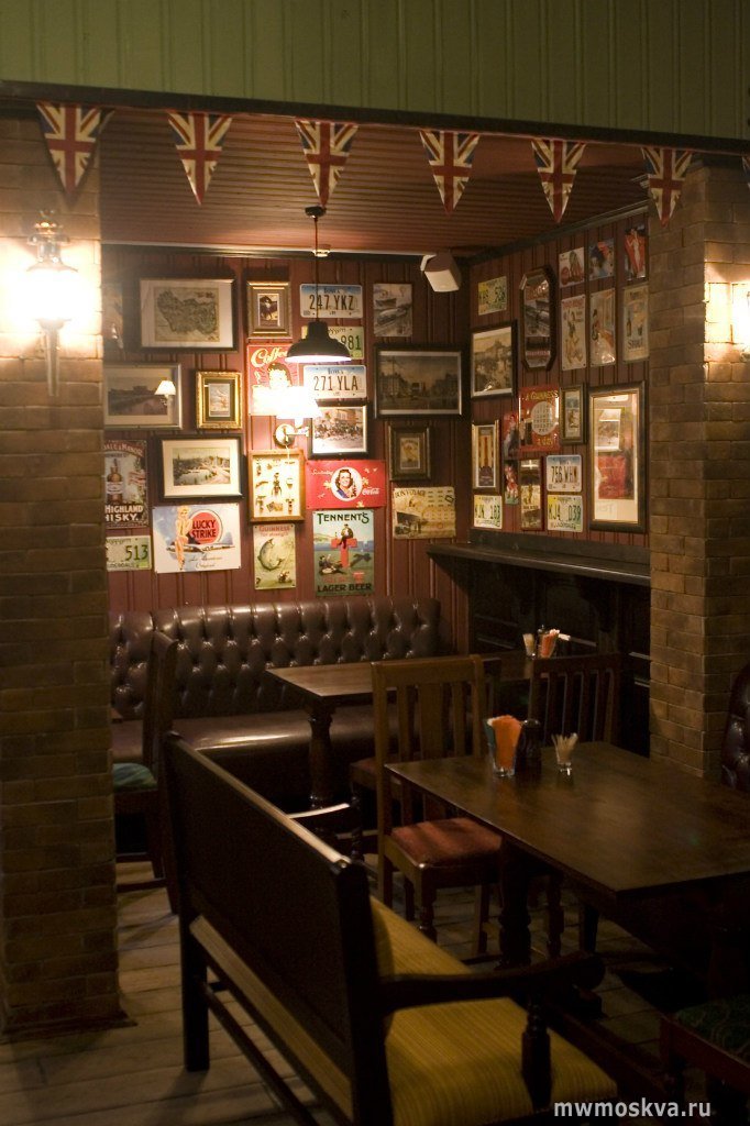 J.Gilroy`s Pub, паб, Братиславская улица, 6, 1 этаж