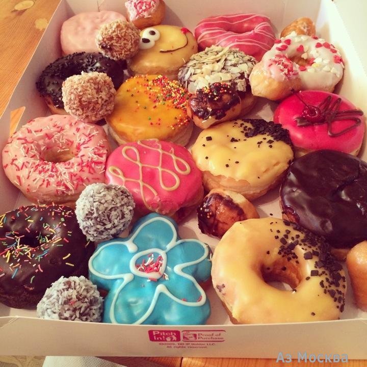 Dunkin`Donuts, сеть кофеен, Земляной Вал, 29 (1 этаж)