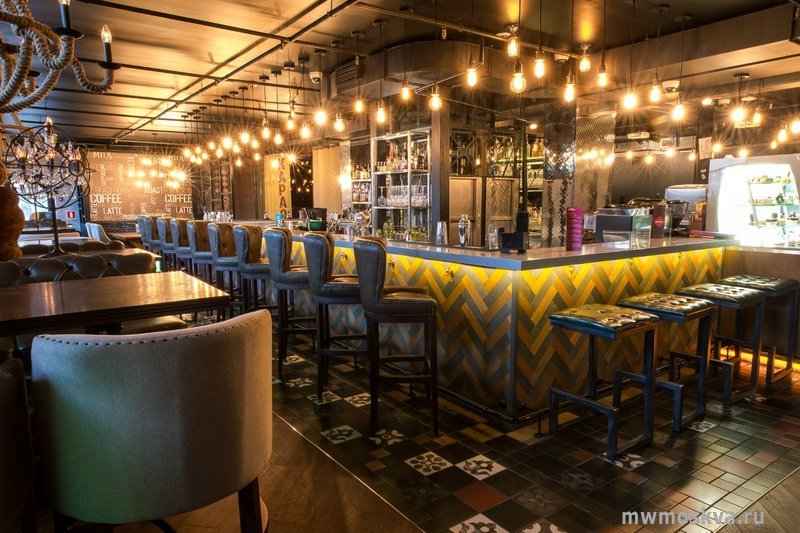 Lюstra bar, музыкальный бар, проспект 60-летия Октября, 27 Lюstra bar, музыкальный бар, проспект 60-летия Октября, 27