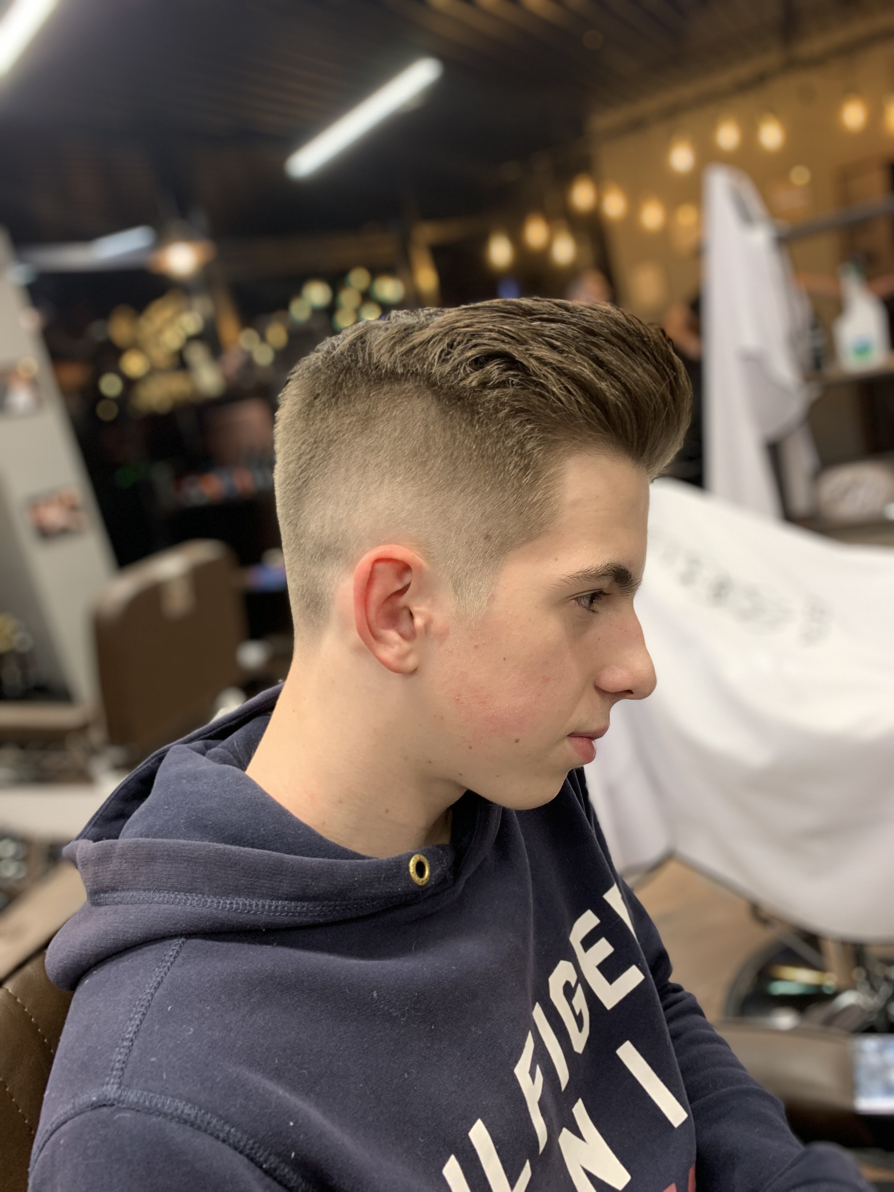 Moller barbershop, проспект Королёва, 6г, 2 этаж