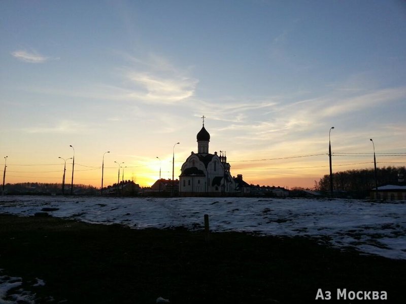 Храм Великомученика и целителя Пантелеймона, Остафьевская улица, 44