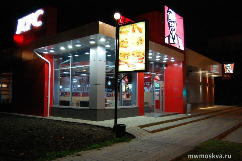 KFC, сеть ресторанов быстрого питания, Кронштадтский бульвар, 7 (1 этаж)