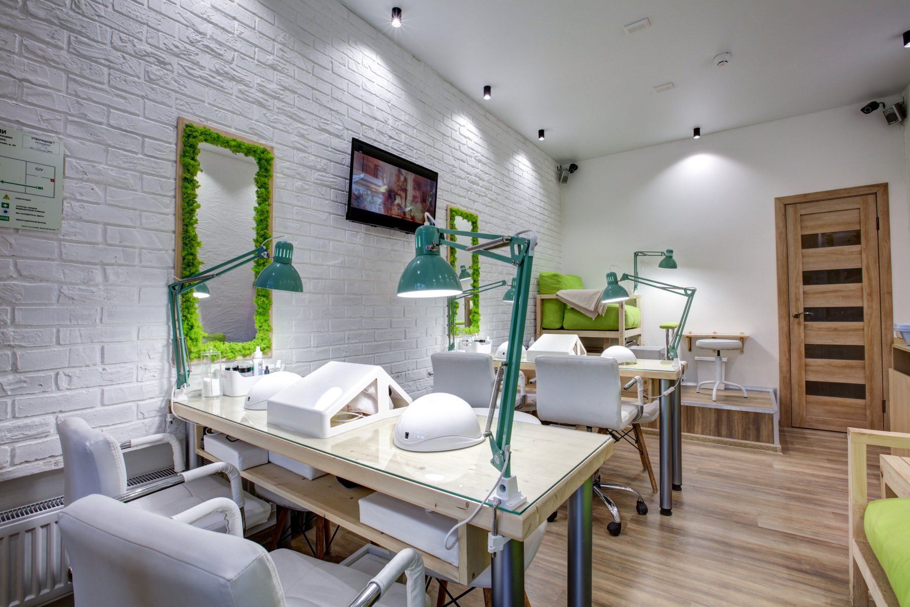 Fresh Nail Bar, студия маникюра и педикюра, Молодогвардейская улица, 25 к1, 1 этаж