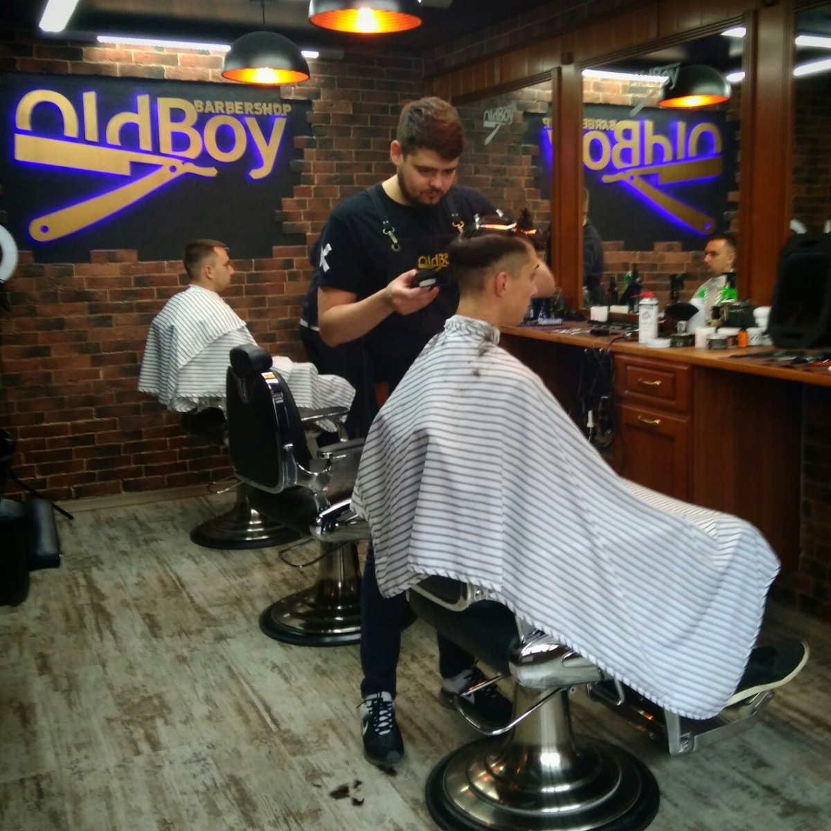 OldBoy Barbershop, барбершоп, Пролетарский проспект, 7а, 1 этаж